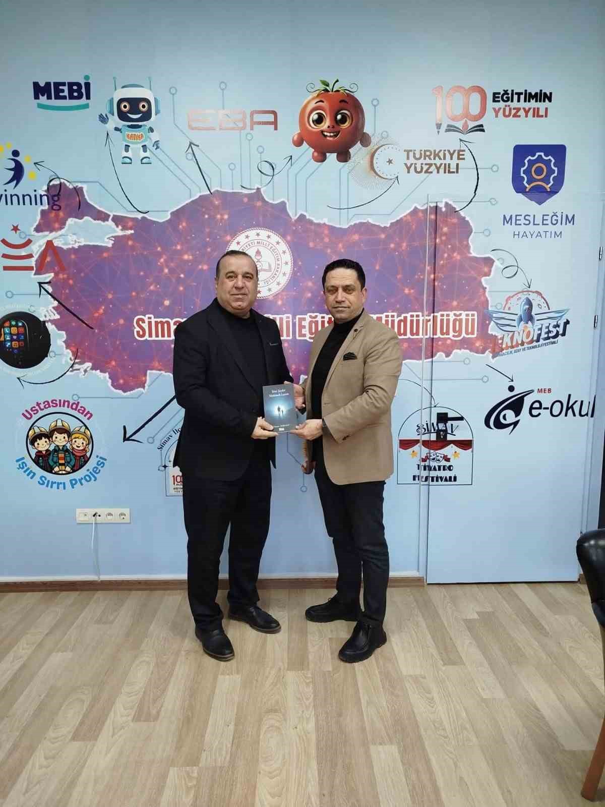 Eğitimci-Yazar Turan Akbulut’un yeni kitabı okurlarıyla buluştu
