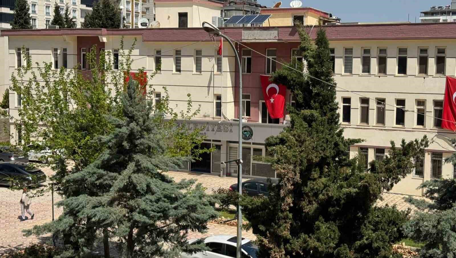 EGM’den Halfeti Belediyesine operasyon paylaşımı
