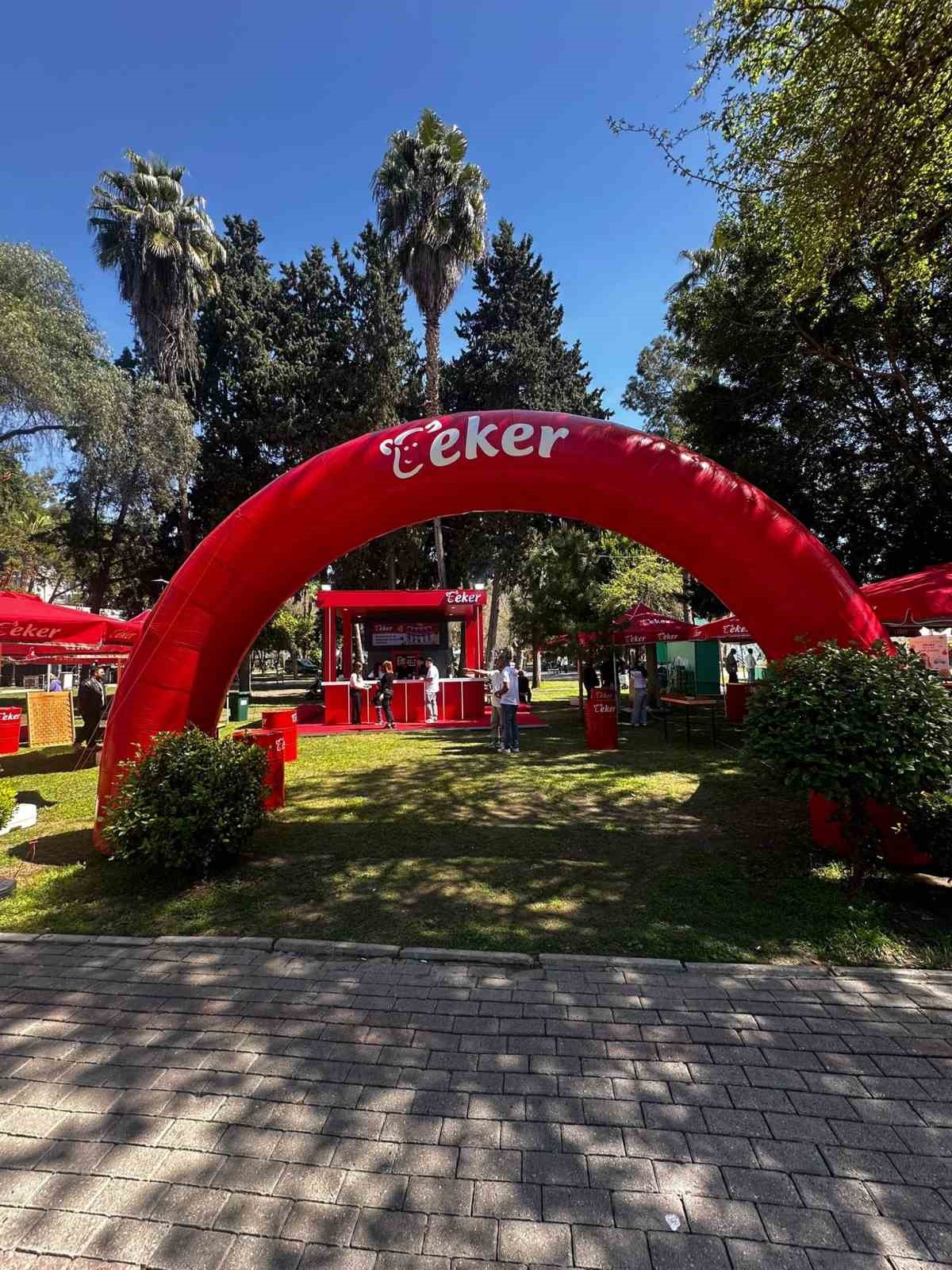 Eker’den karnaval coşkusu
Eker’den karnaval coşkusu
