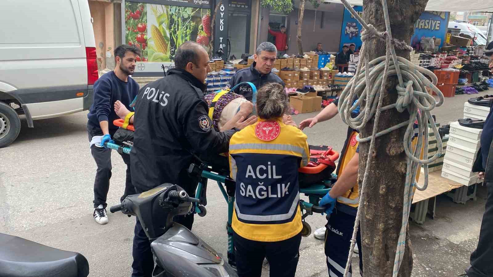 Ekipler yaşlı kadını kurtarmak için seferber oldu
