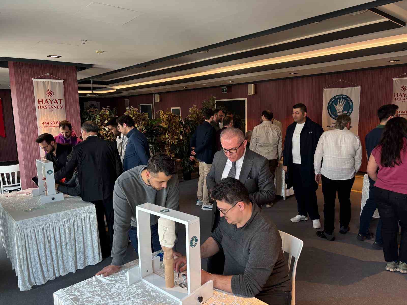 El bileği cerrahisi ve ortopedi alanında önemli bir yenilik
El bileği cerrahisi ve ortopedi alanında önemli bir yenilik