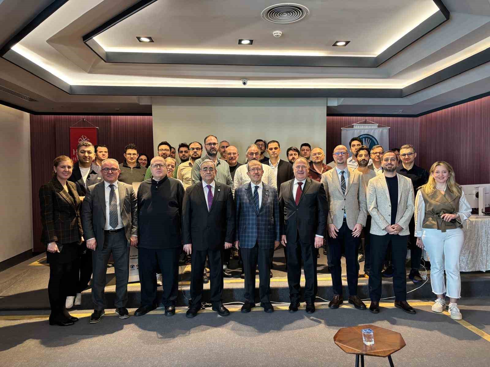 El bileği cerrahisi ve ortopedi alanında önemli bir yenilik
El bileği cerrahisi ve ortopedi alanında önemli bir yenilik