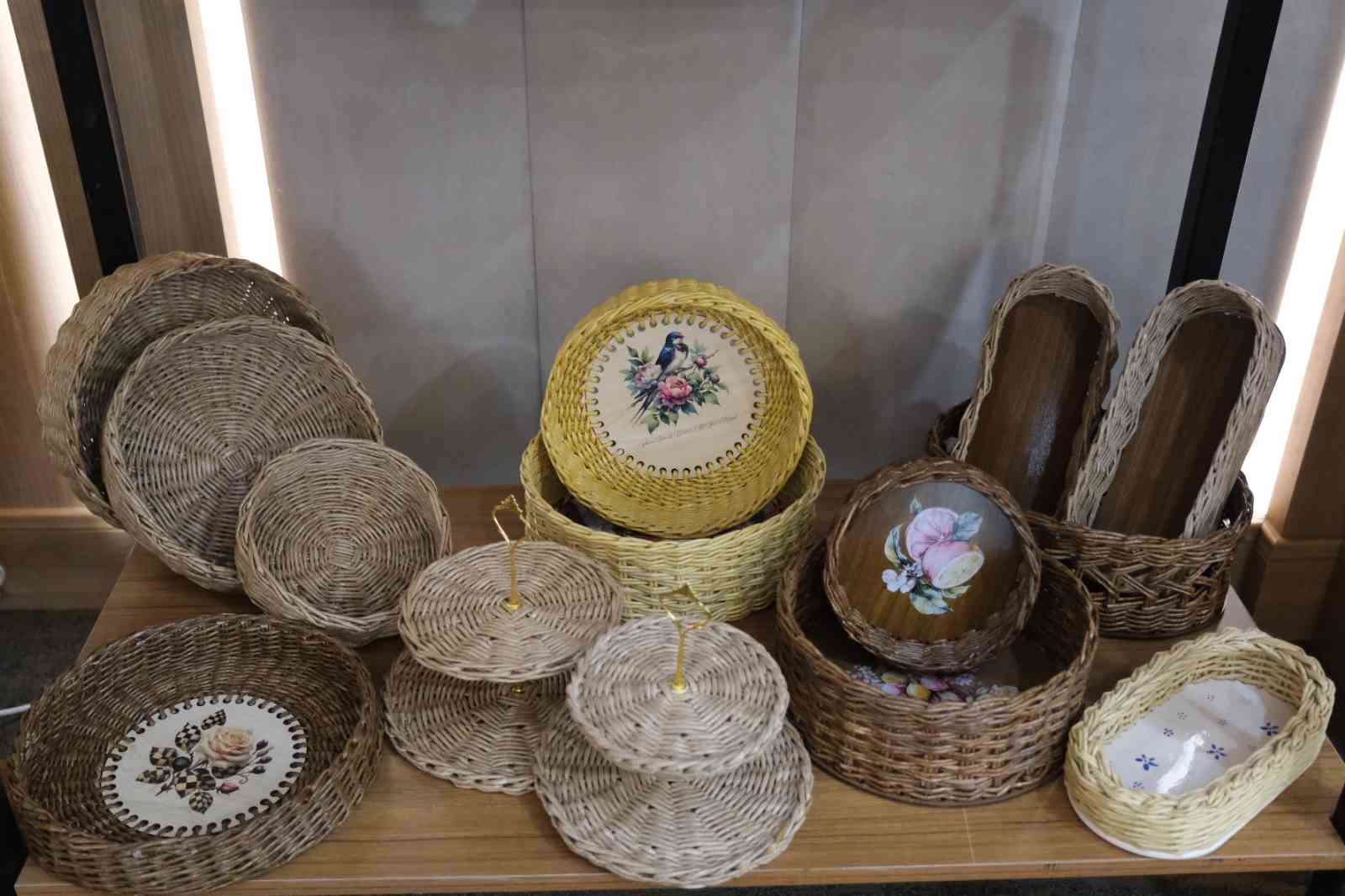 El emeği eserler "Sessiz Hikâyeler" Sergisi’nde sergilendi
