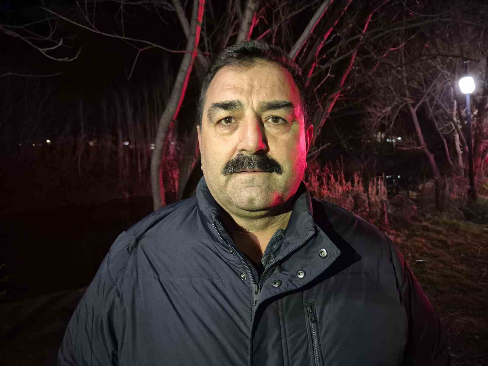 El freni çekilemeyen araç, düştüğü Porsuk Çayı’ndan 4 saat sonra çıkarıldı
