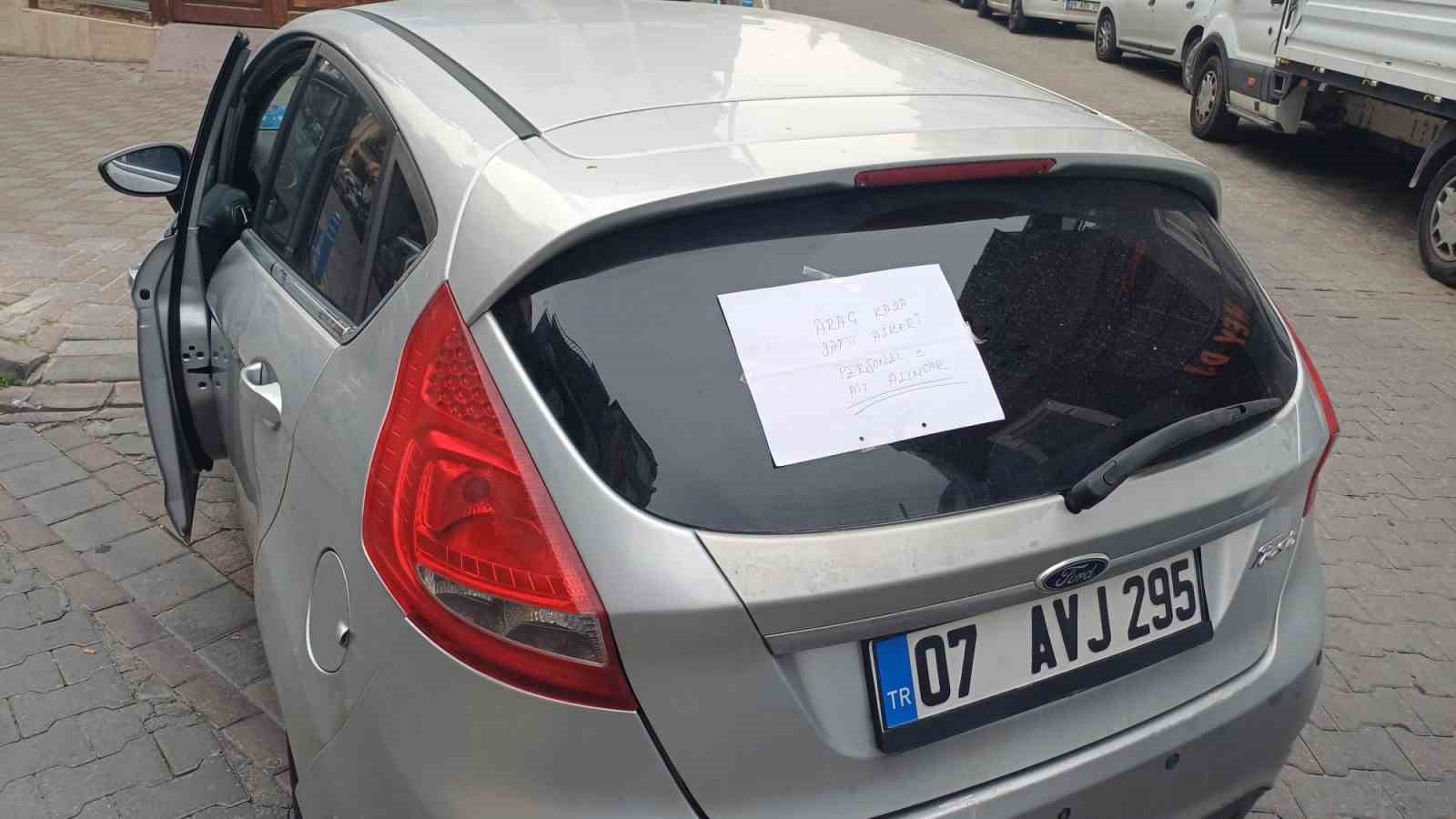 El frenini çekmeyi unutunca canından oluyordu
