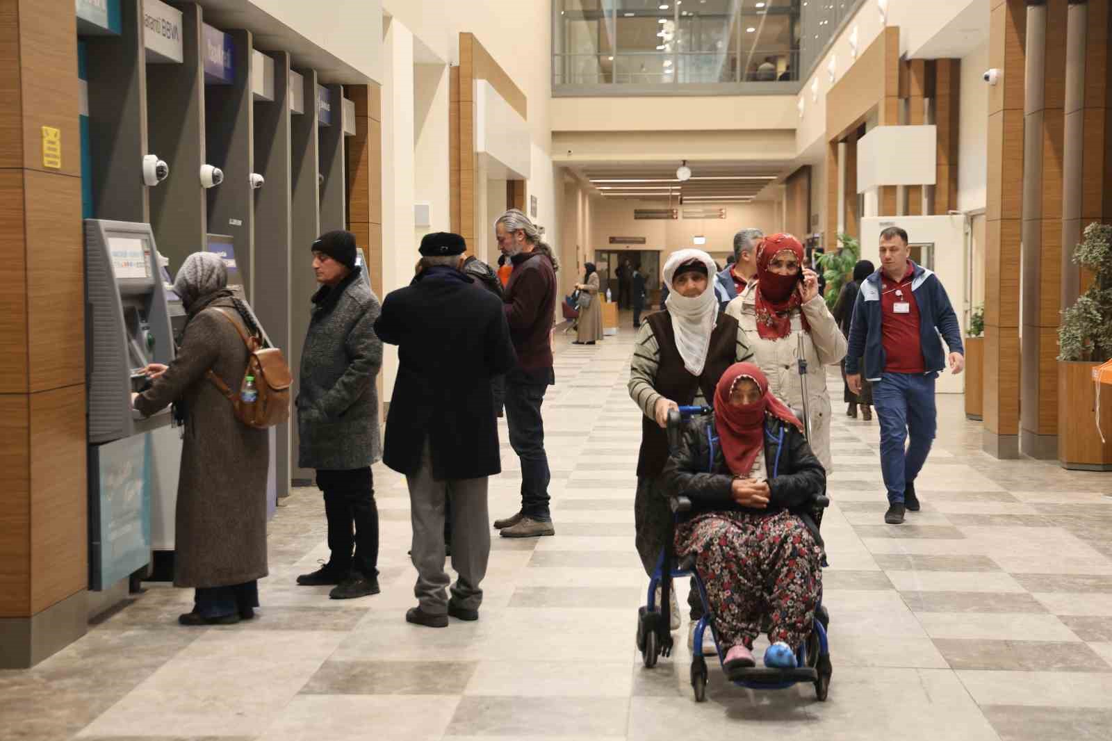 Elazığ Fethi Sekin Şehir Hastanesi’nde 1 yılda 2 milyon 810 bin hasta tedavi edildi
