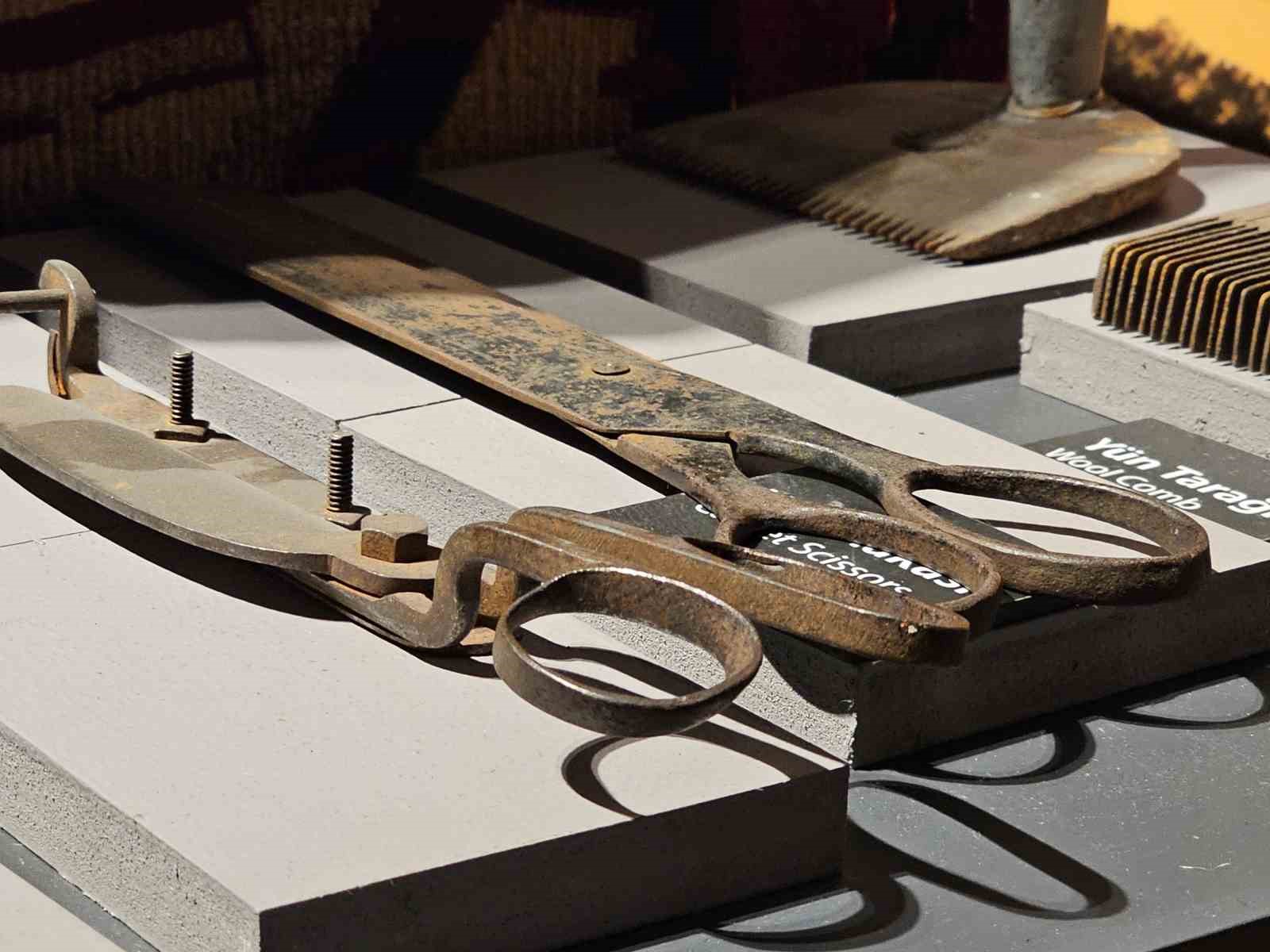 Elazığ Kent Müzesi’nde asırlık eserler ilgi görüyor
