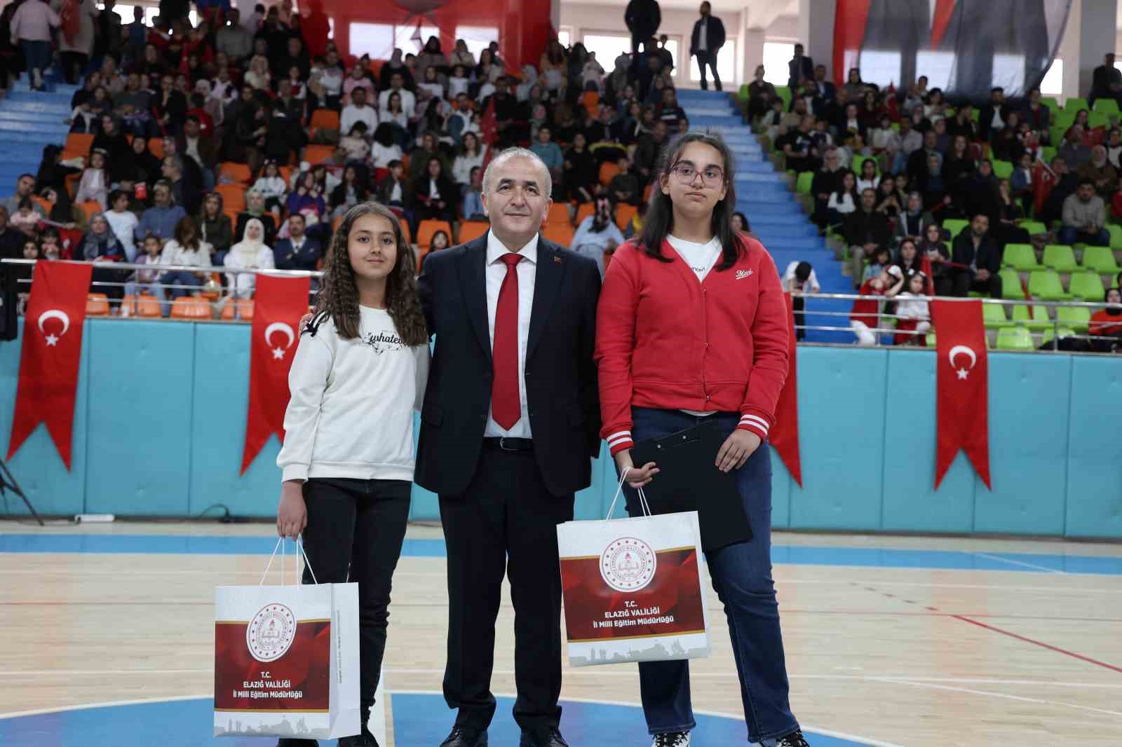 Elazığ’da 23 Nisan coşkuyla kutlandı
