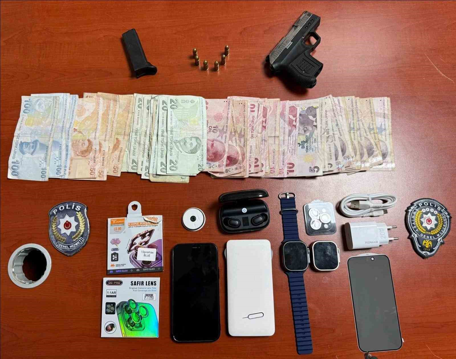 Elazığ’da 3 ayrı yerden hırsızlık yapan çocuk tutuklandı
