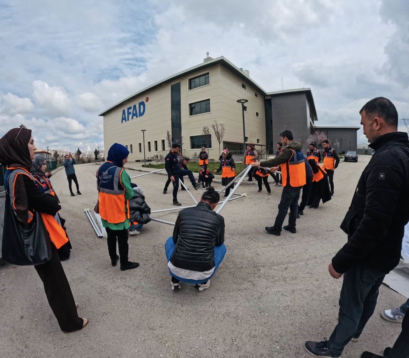 Elazığ’da AFAD gönüllülerine kapsamlı afet eğitimi
