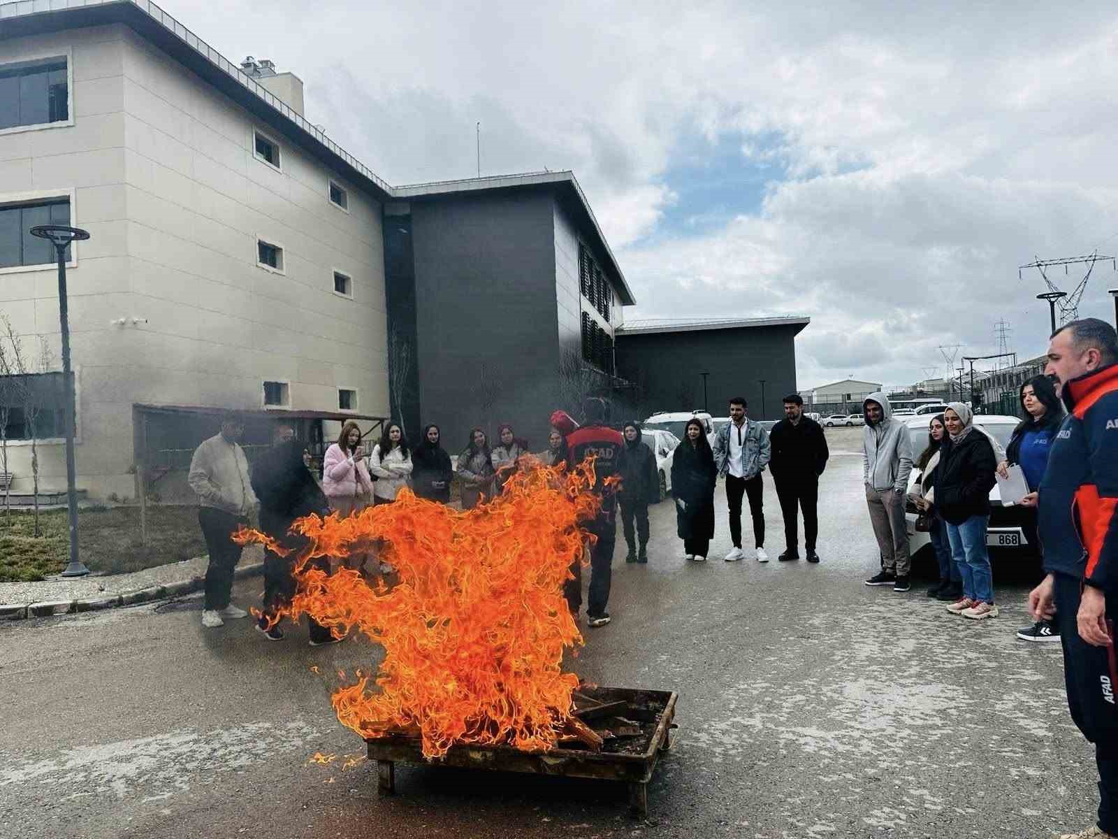Elazığ’da afet ve yangın farkındalık eğitimi
