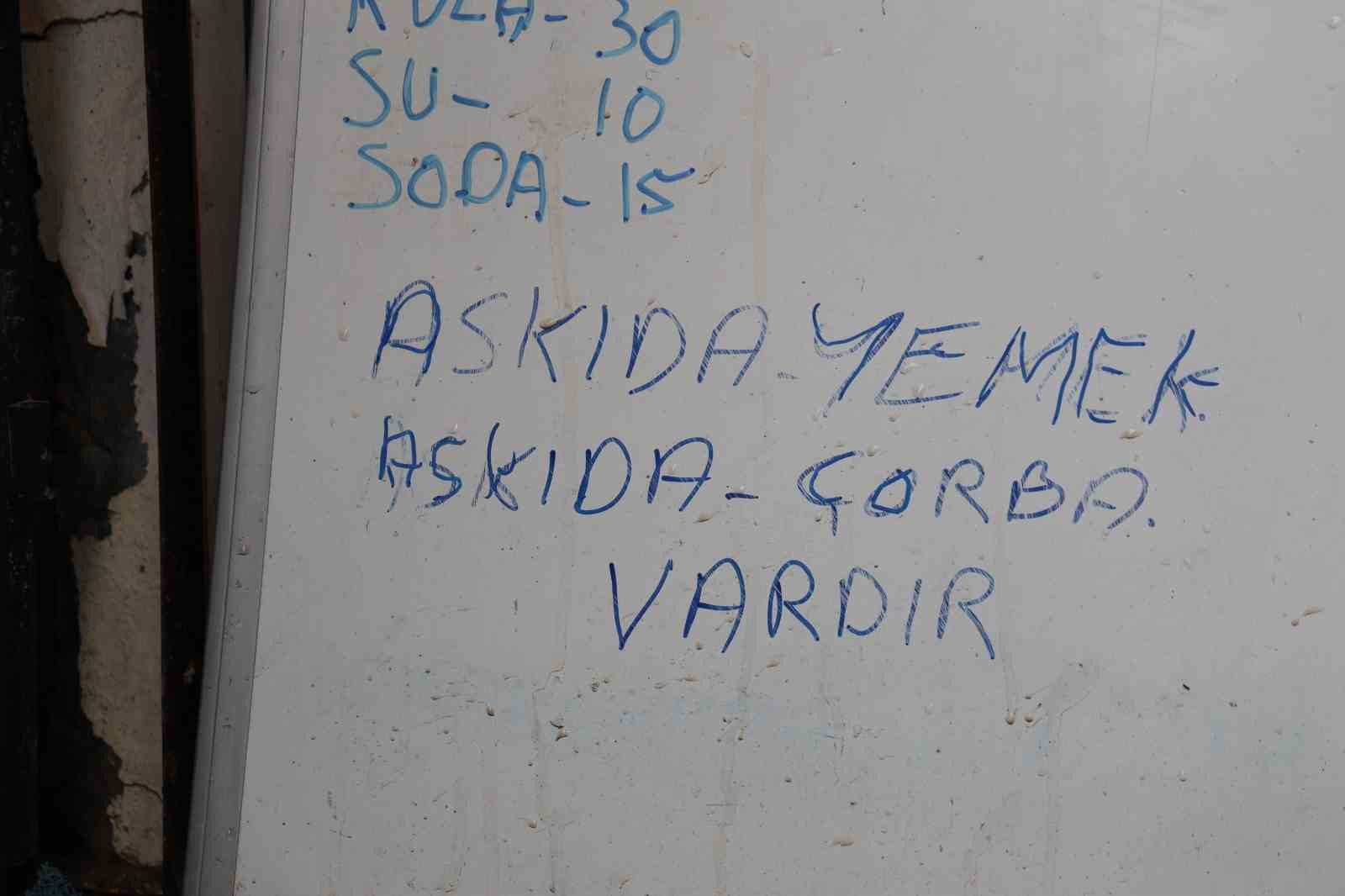 Elazığ’da ’askıda yemek ve çorba’ uygulaması yürek ısıttı
