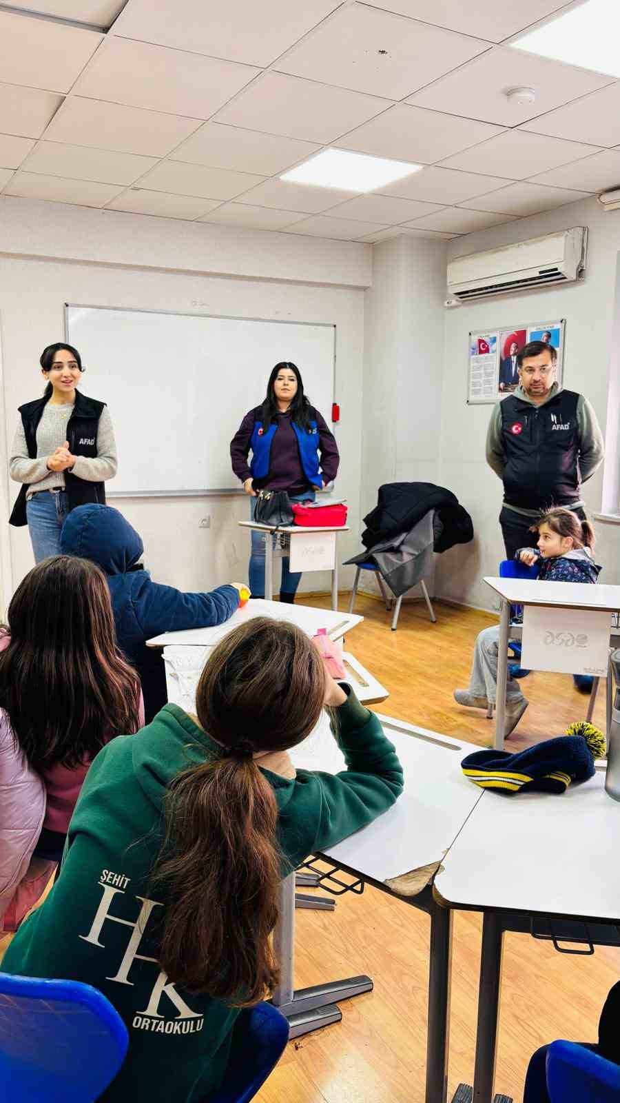 Elazığ’da çocuklara afet farkındalık eğitimi
