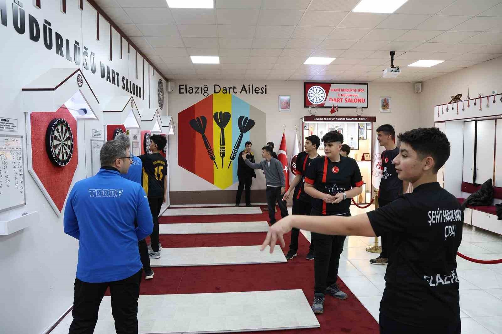 Elazığ’da dart müsabakaları sona erdi
