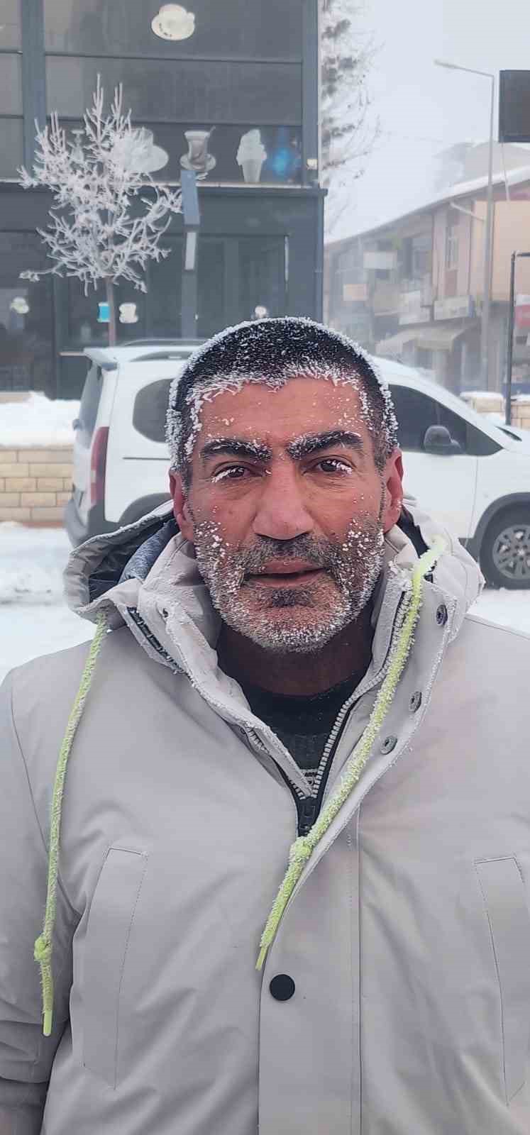 Elazığ’da dondurucu soğuklar: Karakoçan’da termometreler -22’yi gösterdi
