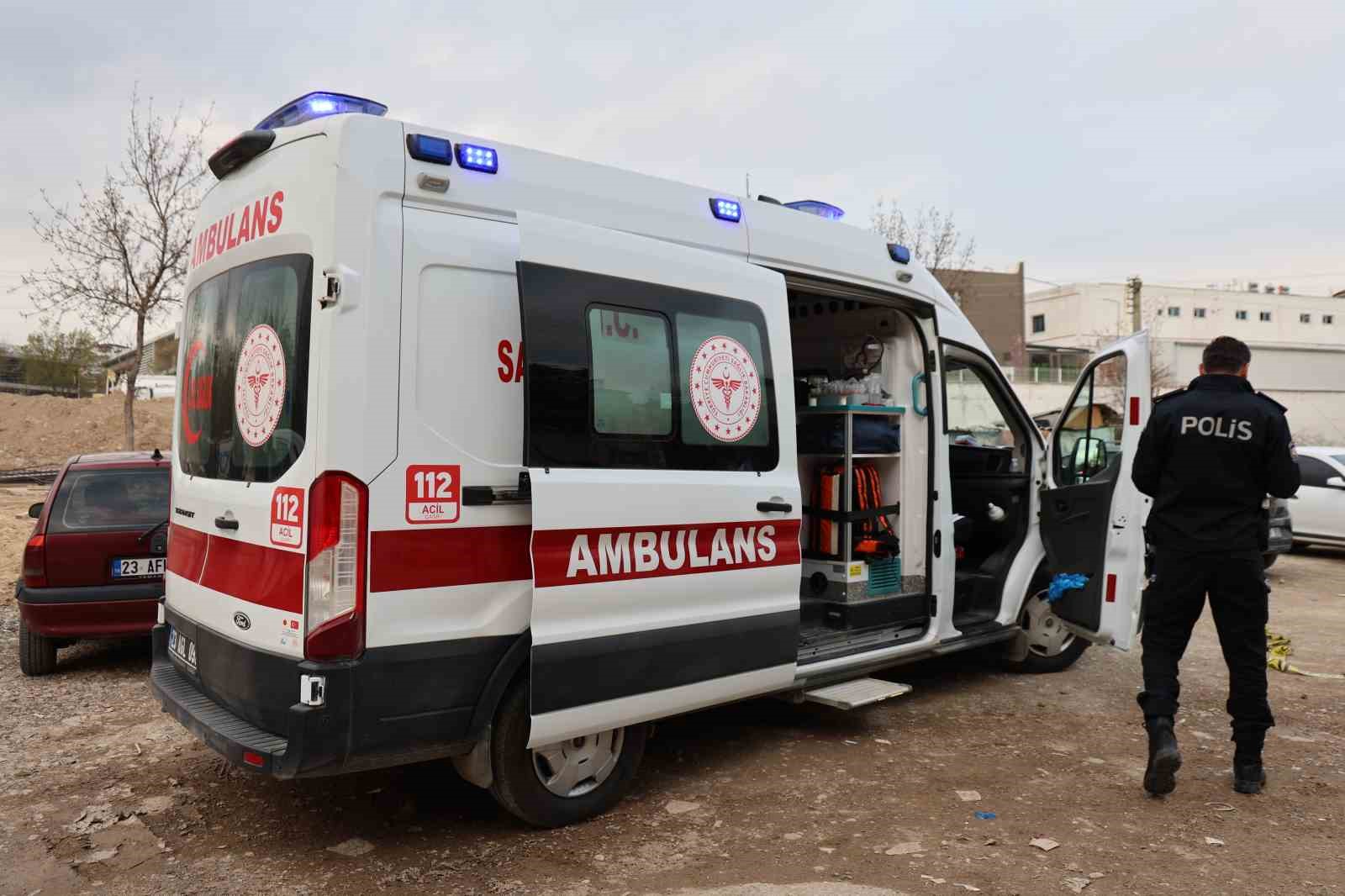 Elazığ’da haber alınamayan şahıs evinde ölü bulundu
