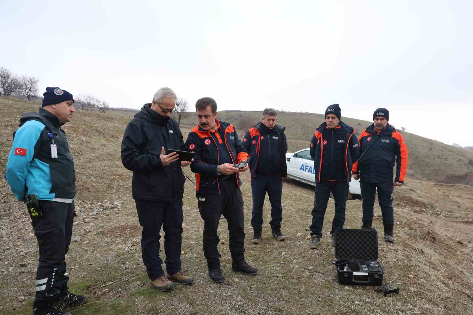 Elazığ’da kaybolan yaşlı adam için ekipler seferber oldu
