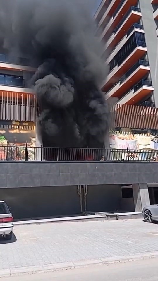 Elazığ’da korkutan yangın, ekiplerin müdahalesi ile söndürüldü
