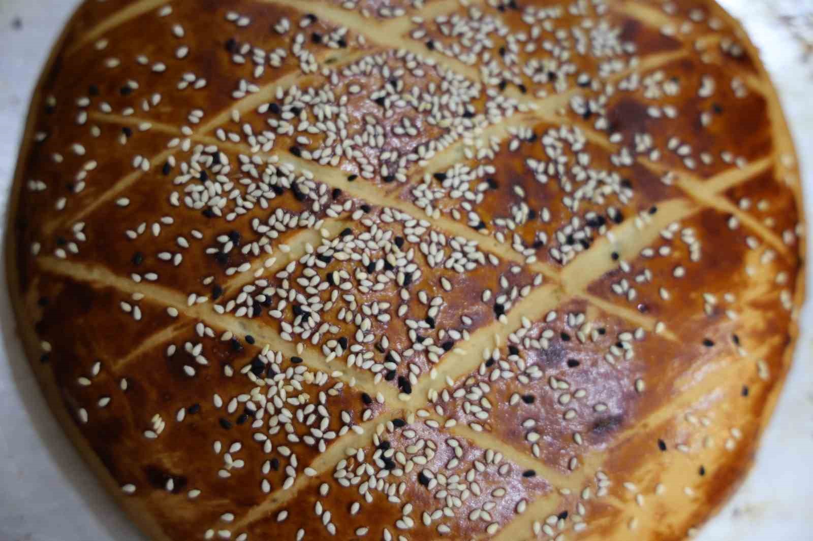 Elazığ’da Ramazan’a özel "Nohut ekmeği"
