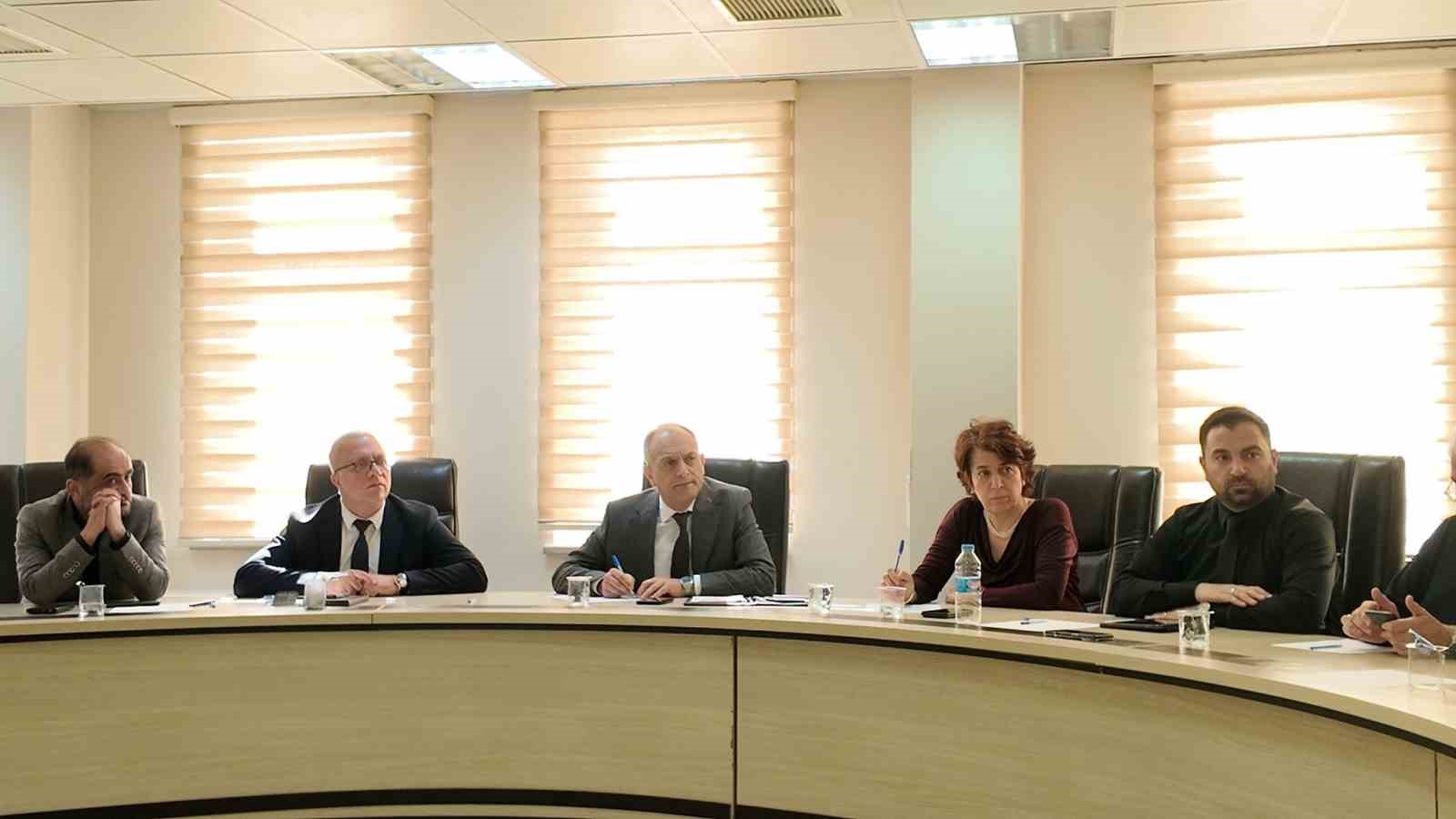 Elazığ’da sağlık hizmetleri değerlendirildi
