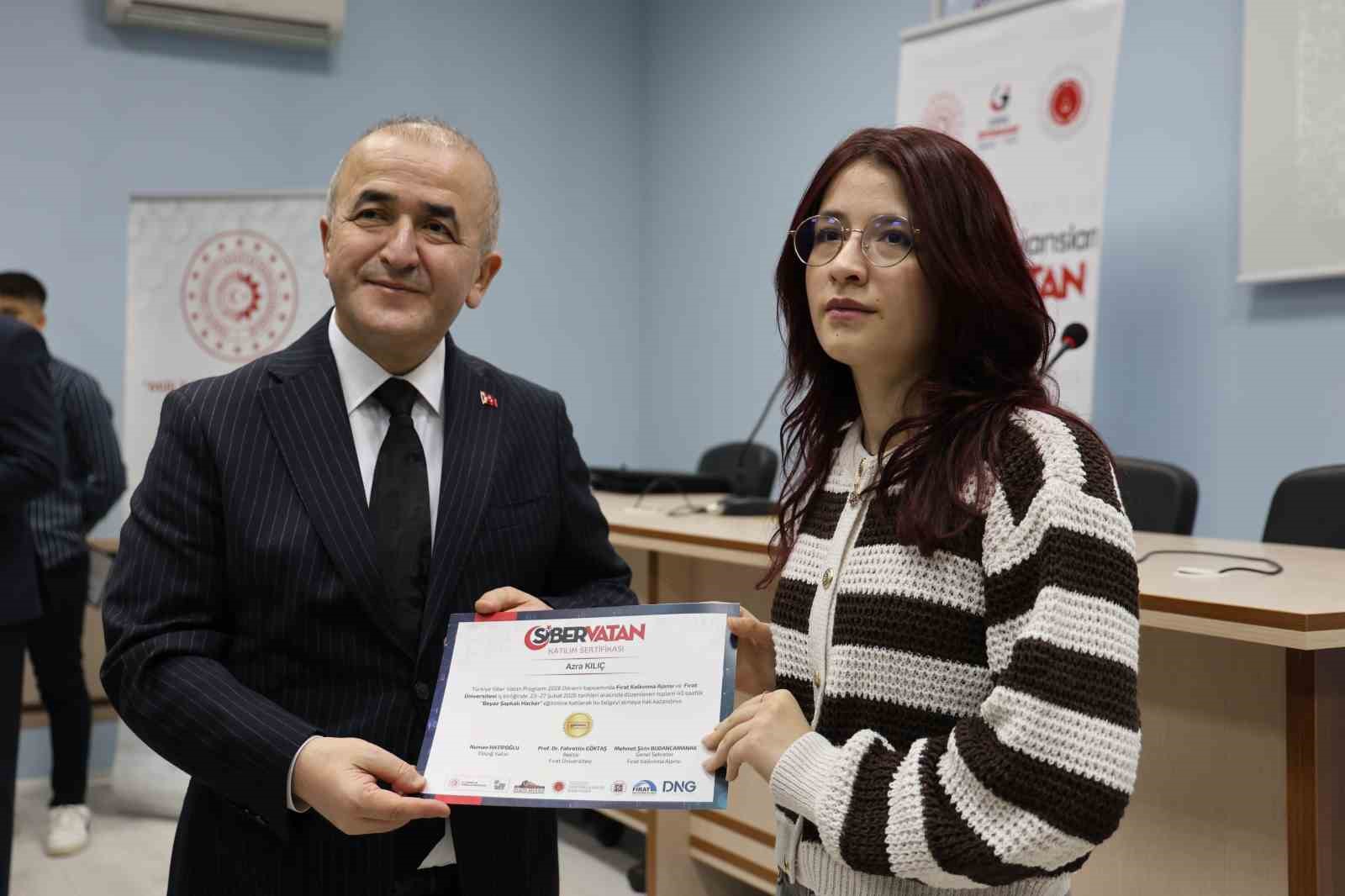 Elazığ’da "Siber Vatan" sertifika töreni
