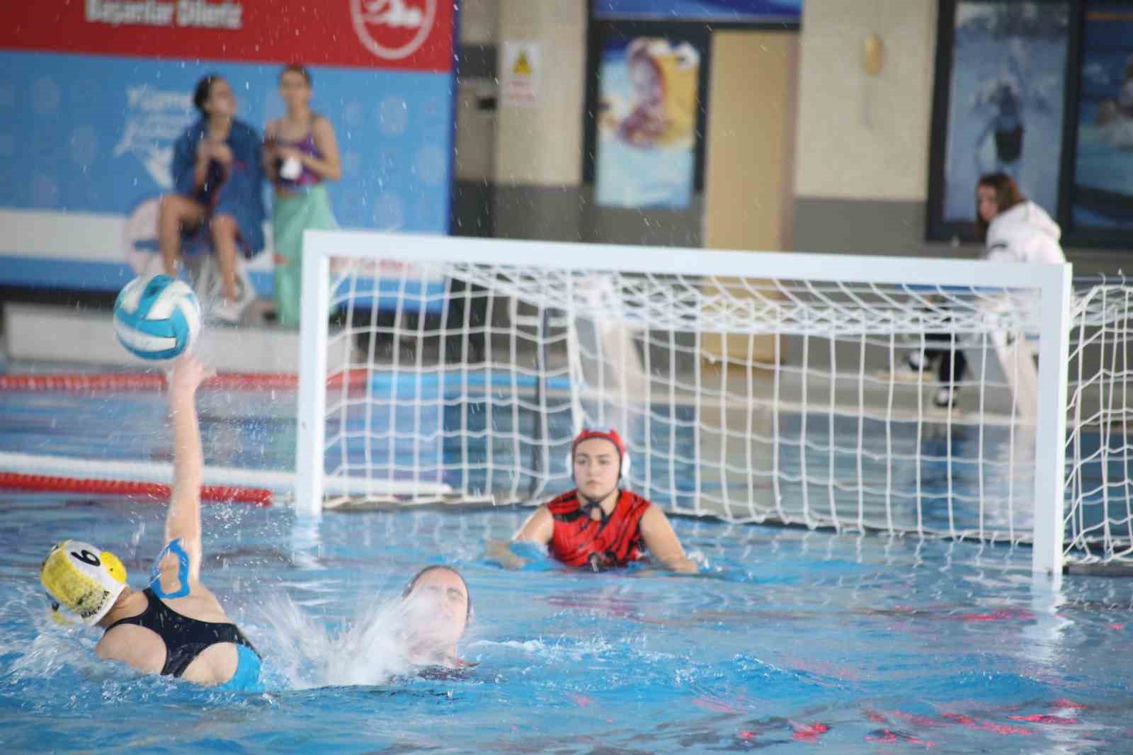 Elazığ’da suda nefes kesen mücadele sona erdi
