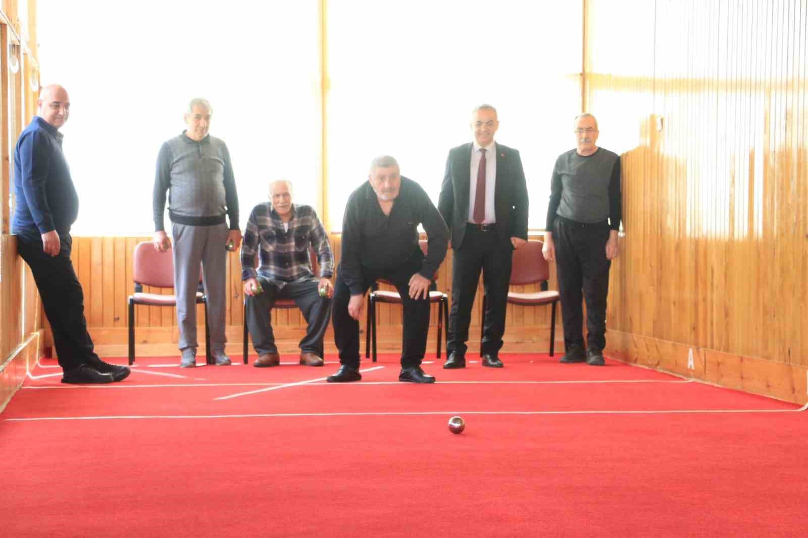 Elazığ’da tavla ve bocce etkinliği

