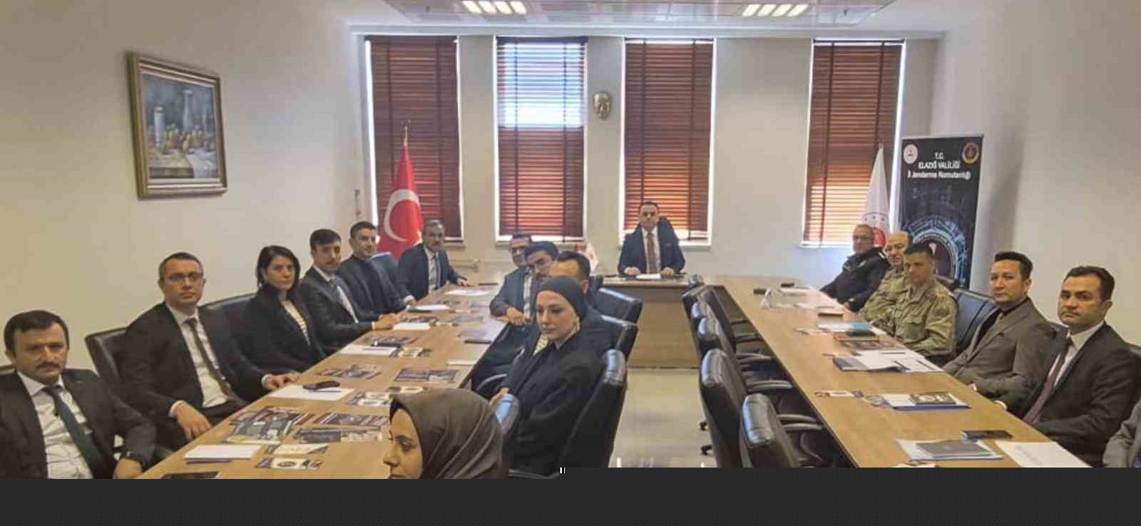 Elazığ’da uyuşturucu, yasa dışı bahis ve sanal bahis masaya yatırıldı
