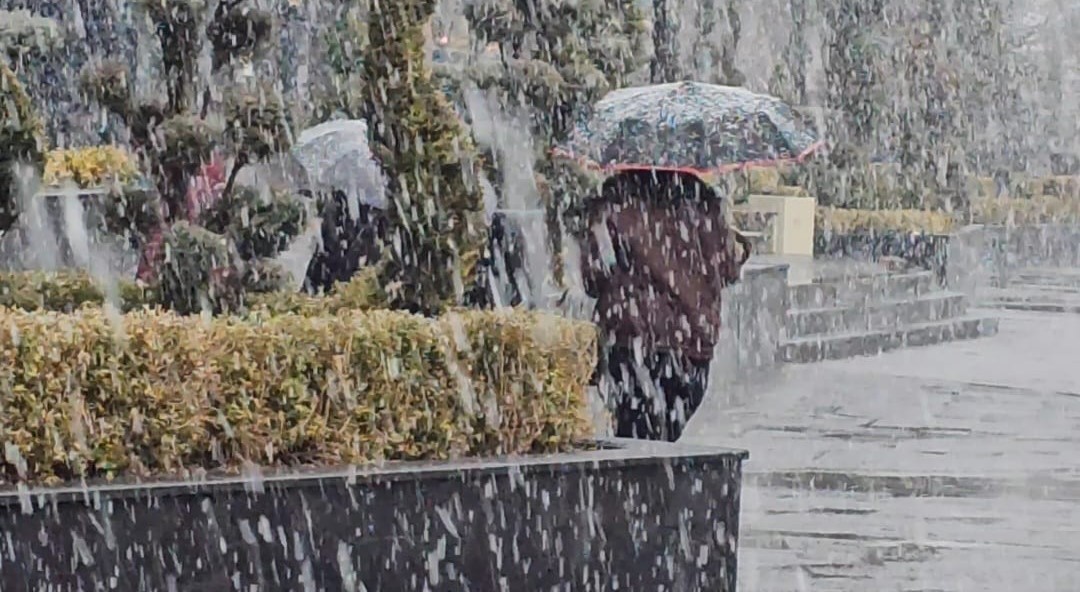 Elazığ’da yoğun kar yağışı
