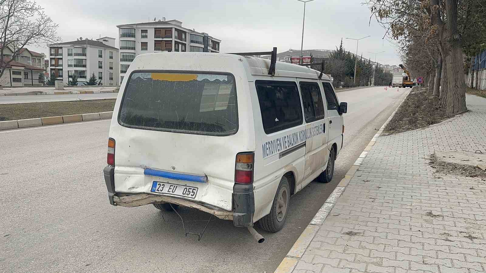Elazığ’da zincirleme trafik kazası: 1 yaralı
