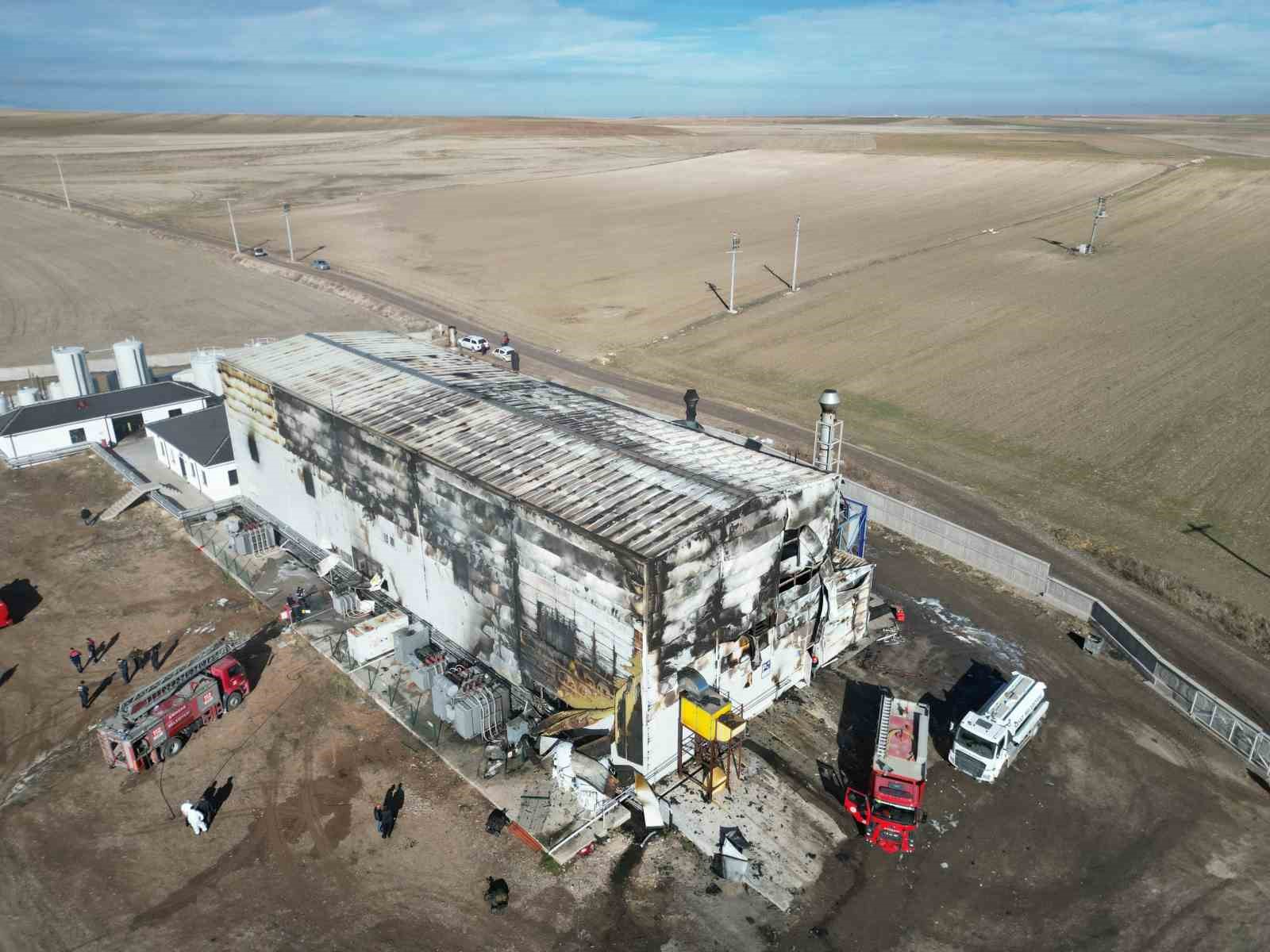 Elektrik üretim tesisinde çıkan yangın kontrol altına alındı
