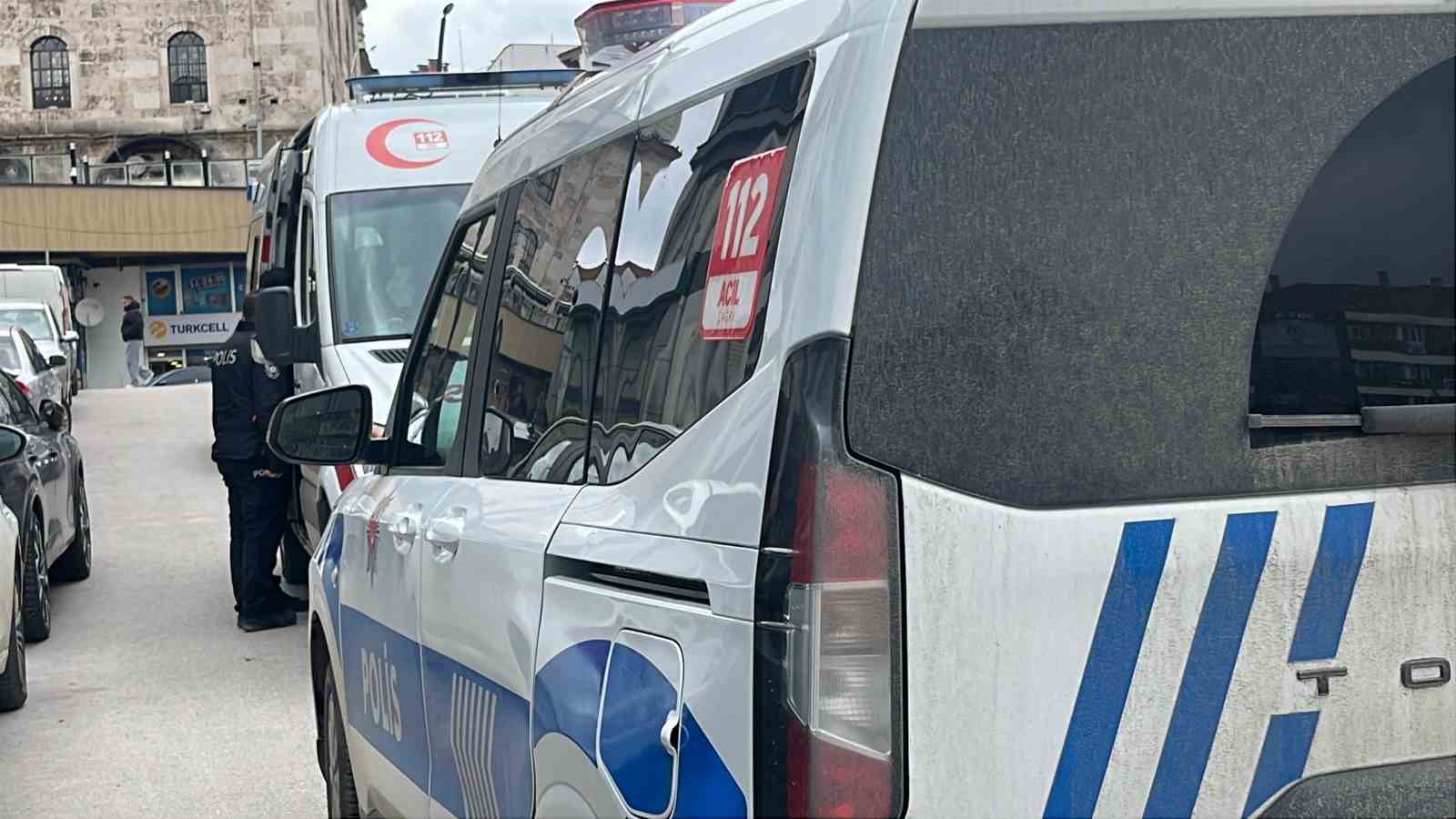 Elektrikli bisikletten düşen sürücü yaralandı
