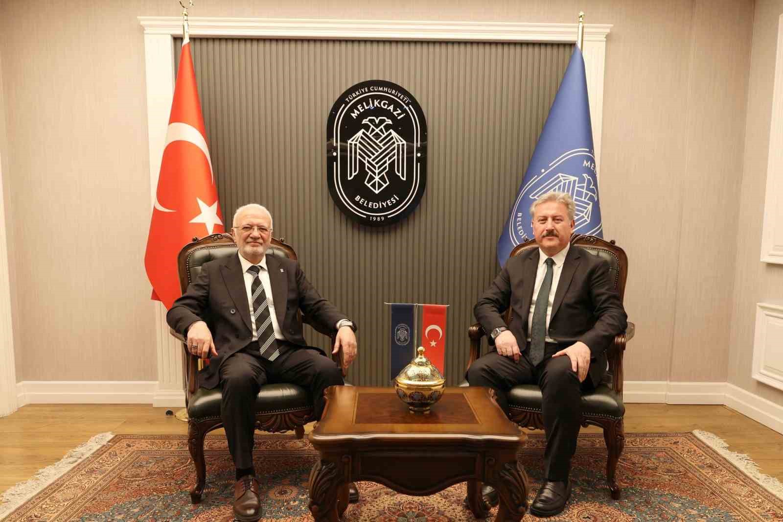 Elitaş: "Melikgazi, Türkiye’de en fazla yatırım yapan belediyeler arasında"
Elitaş: "Melikgazi, Türkiye’de en fazla yatırım yapan belediyeler arasında"