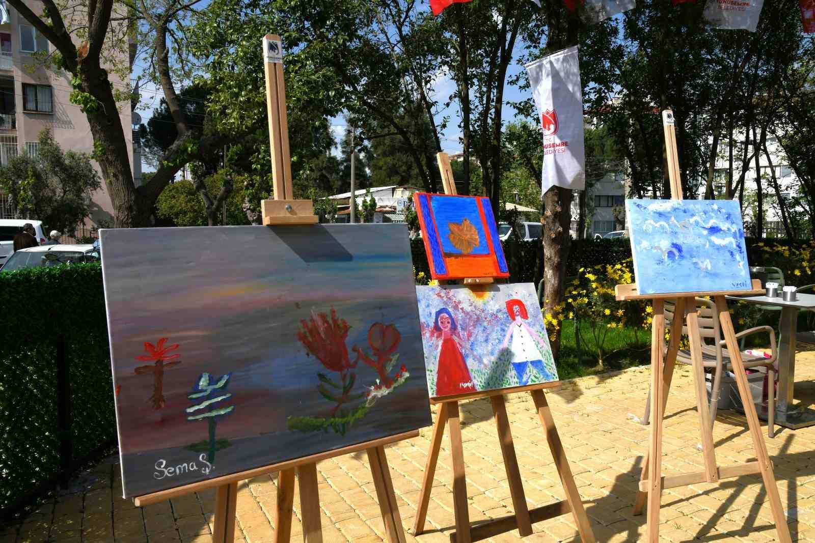 Emekli Kafe’de duygu dolu sergi
