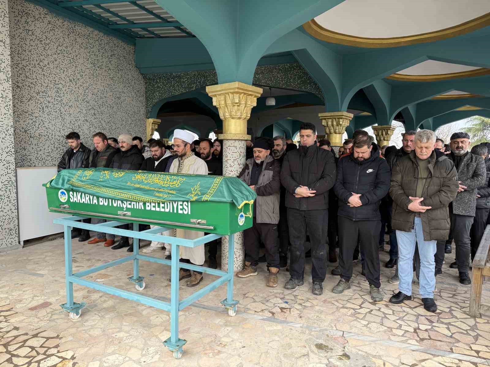 Emekli polisin öldürdüğü MHP ilçe başkanı son yolculuğuna uğurlandı
