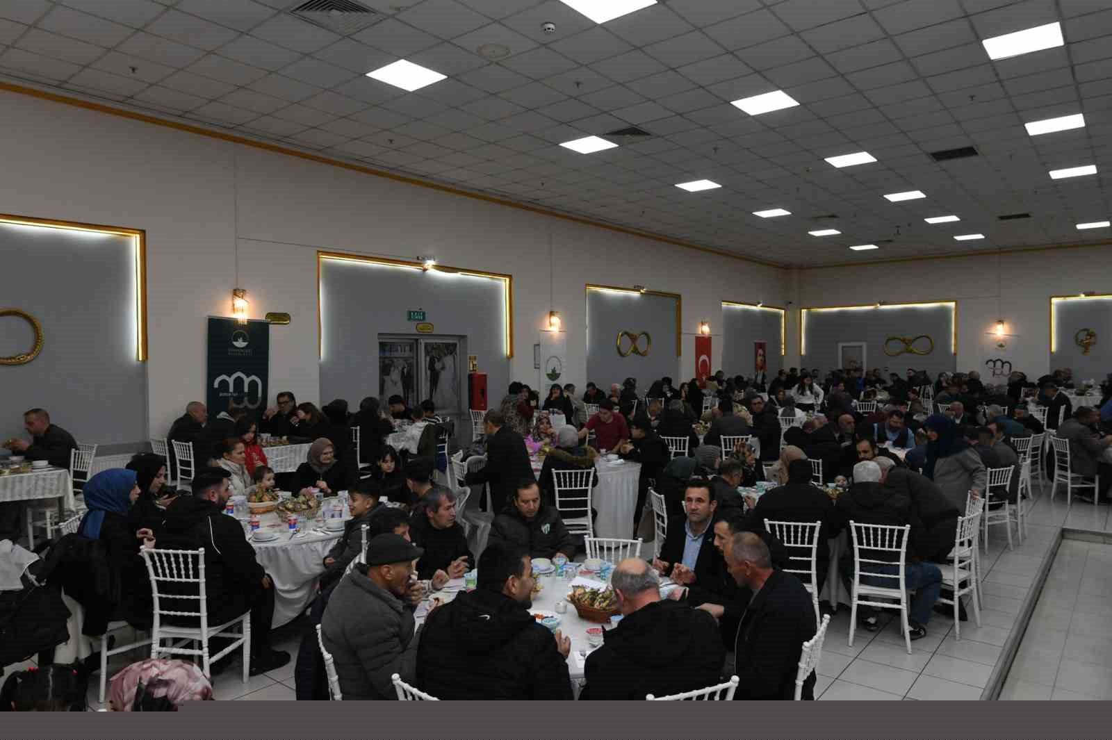 Emek’te gönüller aynı iftar sofrasında buluştu
