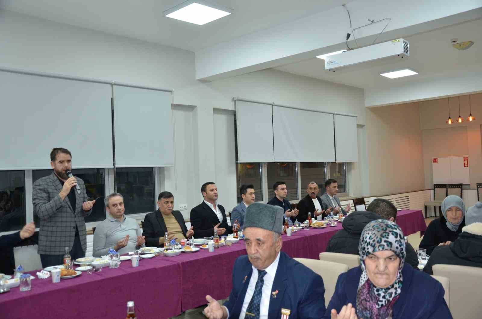 Emet Kaymakamı Başkapan, şehit yakınları ve gazilerle iftarda bir araya geldi
