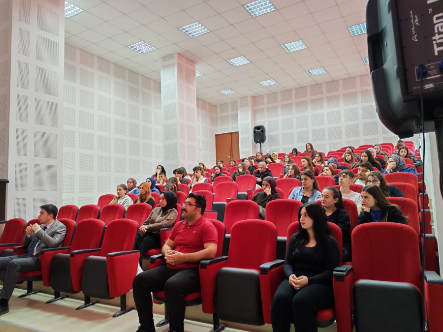 Emet MYO’da genel trafik kuralları konferansı
