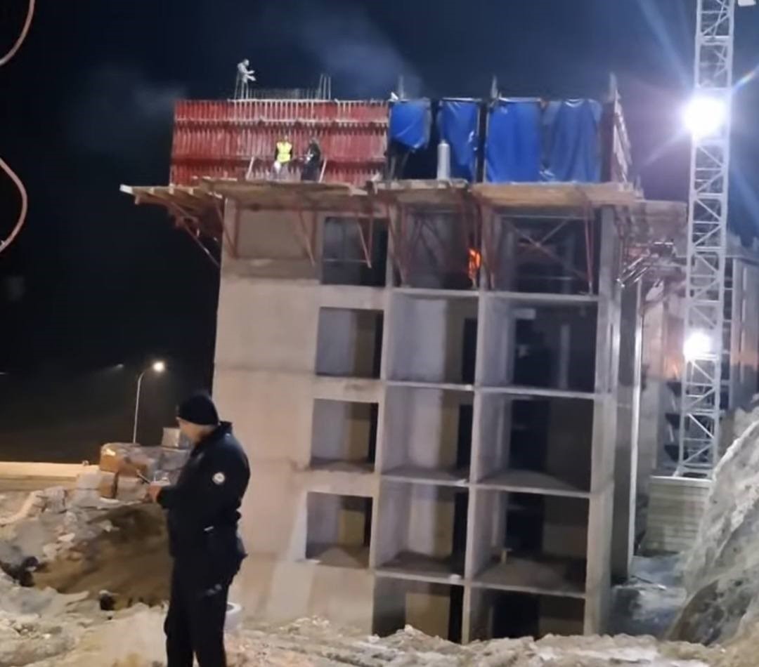 Emet’te şantiyede korkutan yangın
