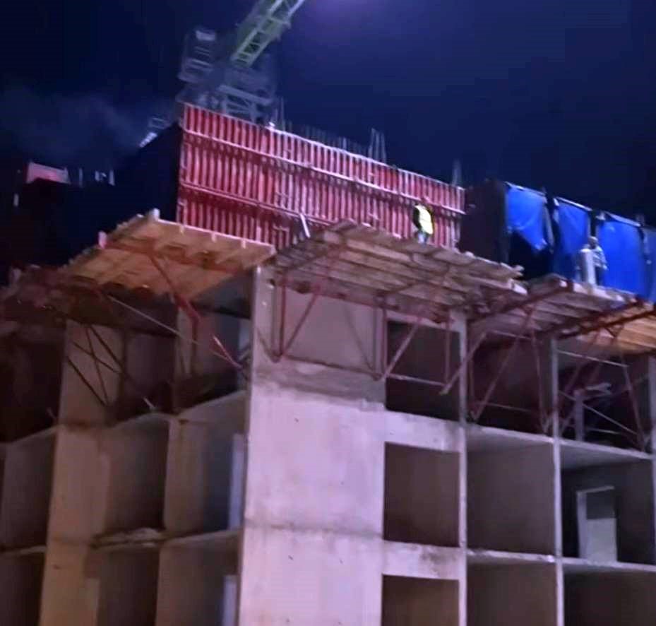 Emet’te şantiyede korkutan yangın
