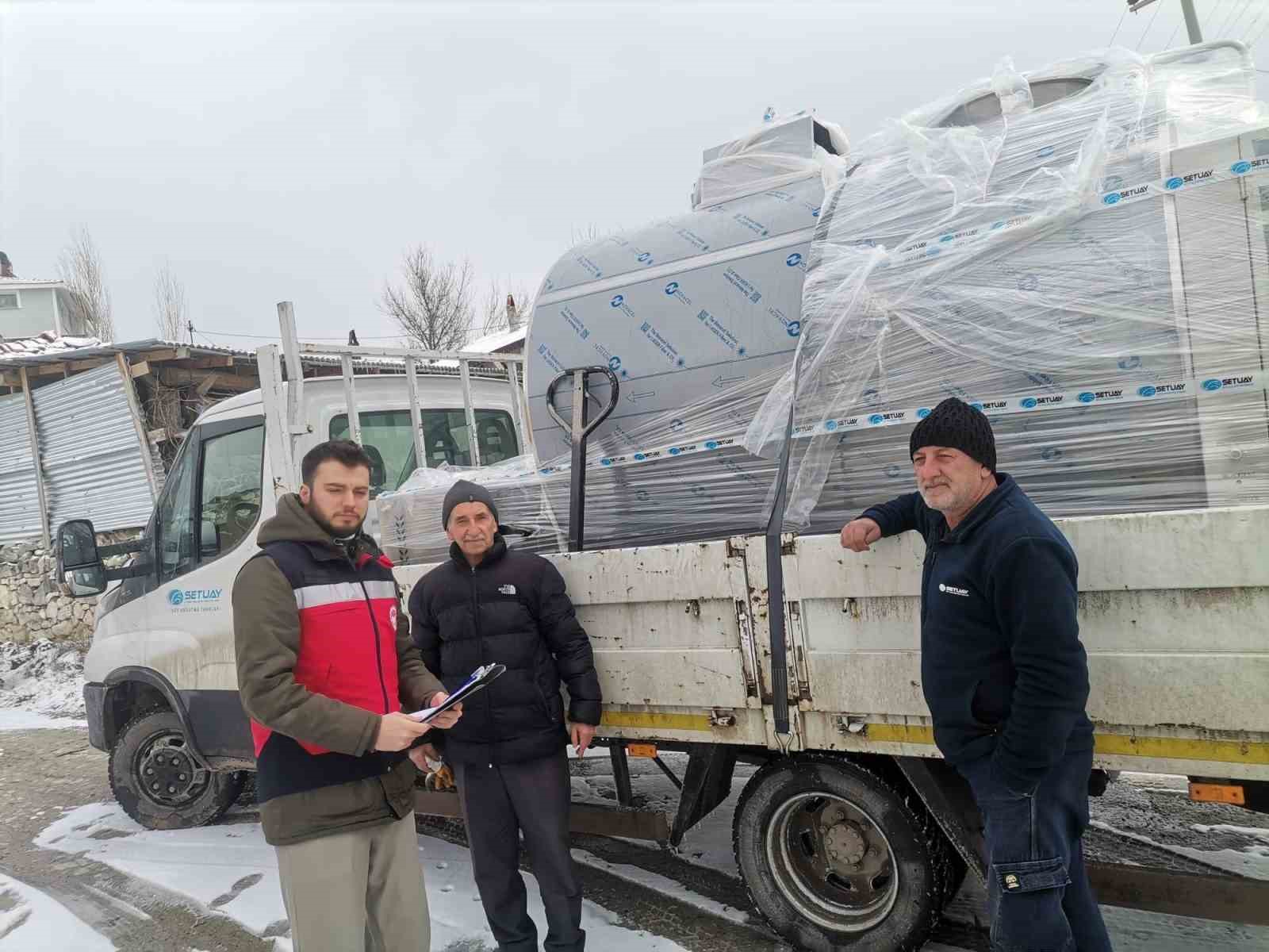 Emet’te Tarımsal Kalkınma Kooperatifine 3 bin litre kapasiteli süt soğutma tankı
