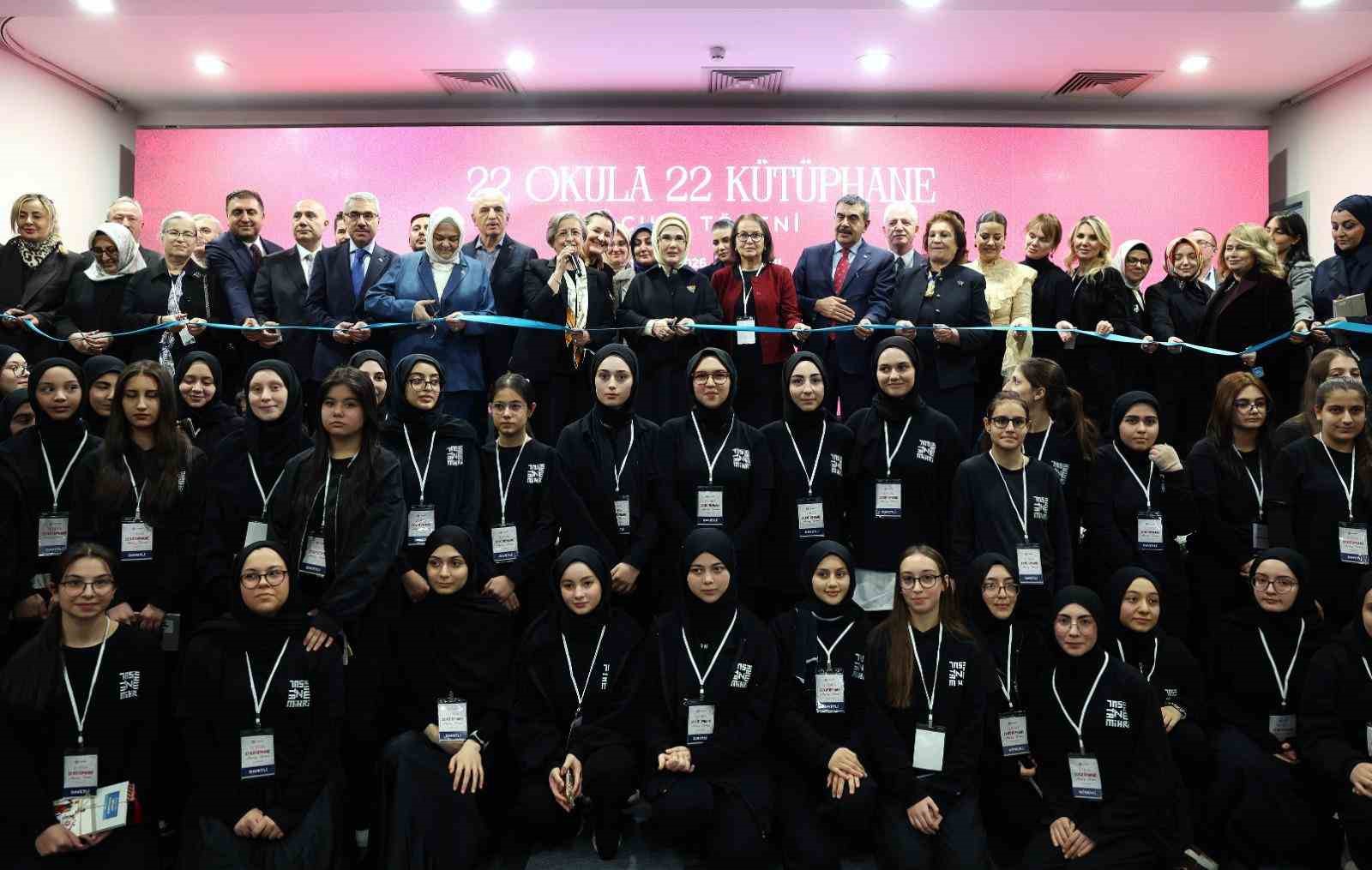 Emine Erdoğan: "Kütüphane okulların kalbidir, ruhudur, can damarıdır"
