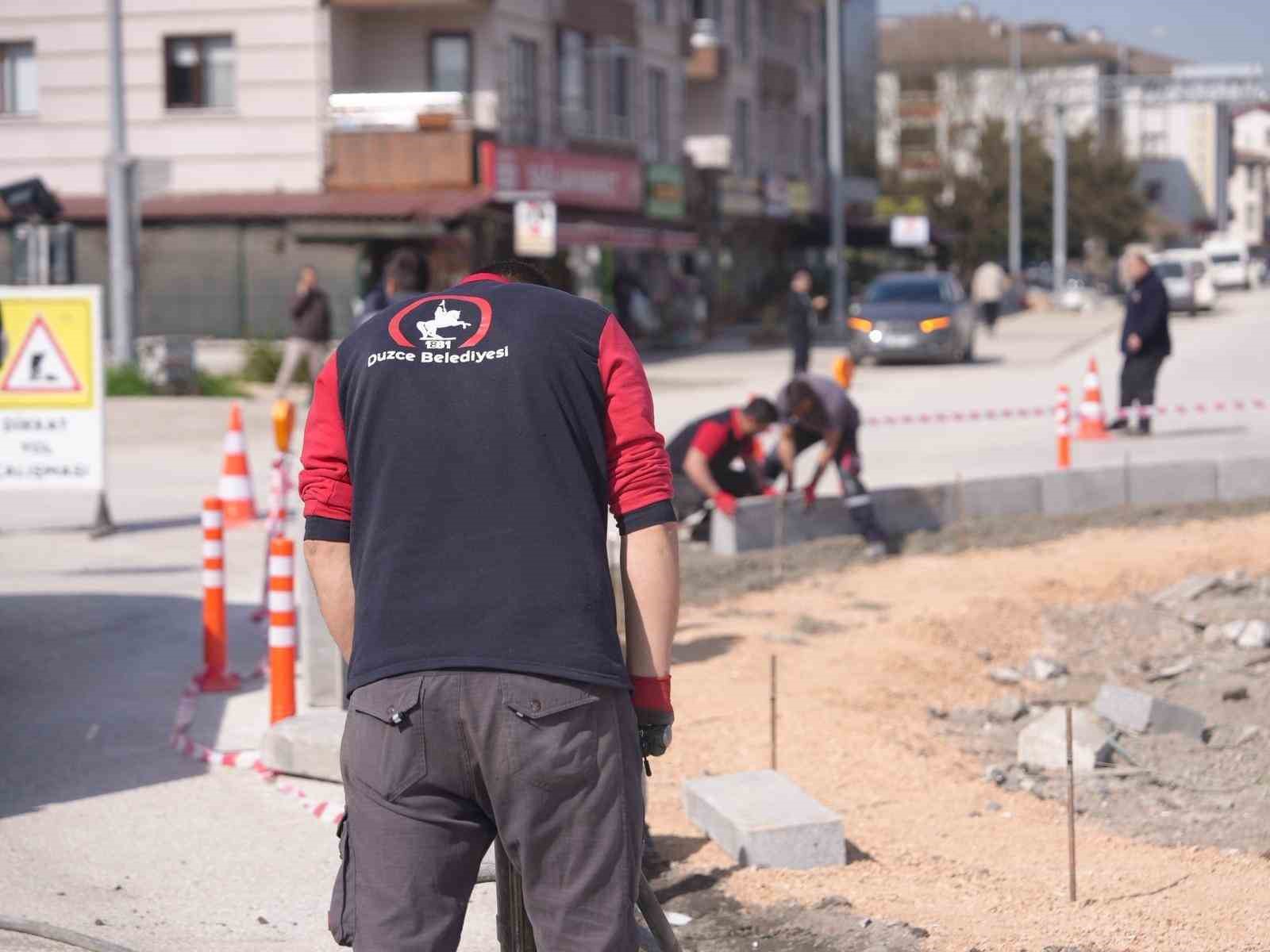 Emniyet kavşağı yenileniyor
