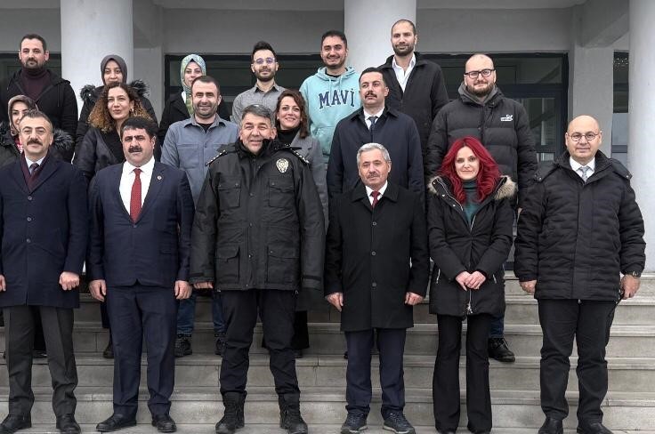 Emniyet Müdür Karaburun’dan, Köprüköy’de ’Huzur toplantısı’
