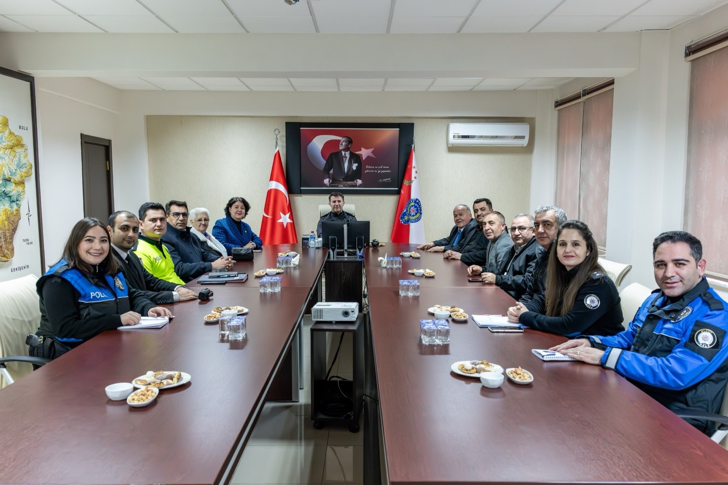 Emniyet Müdürü Çağlar başkanlığında huzur toplantısı yapıldı
