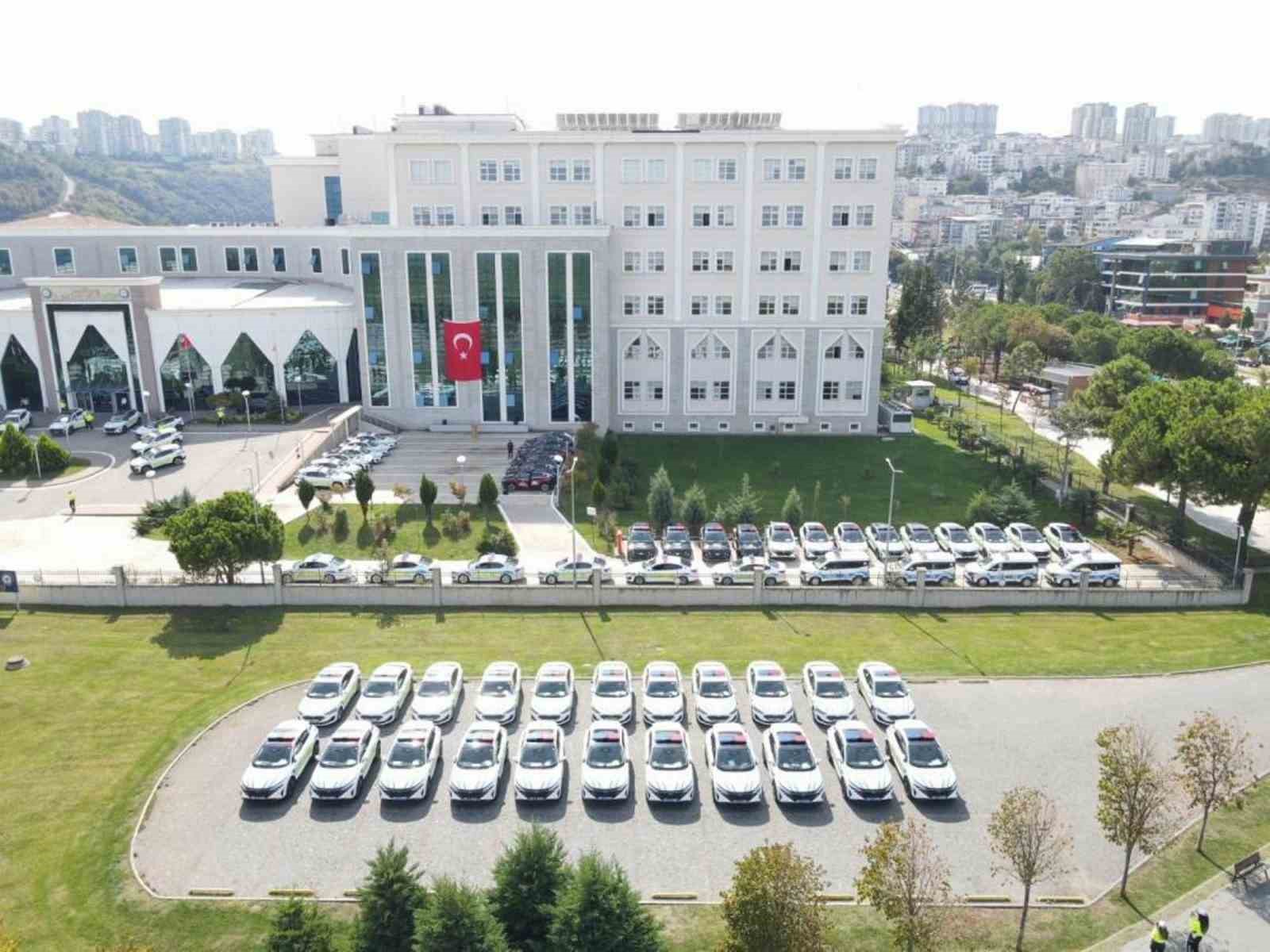 Emniyete araç desteği Samsun’u zirveye taşıdı
