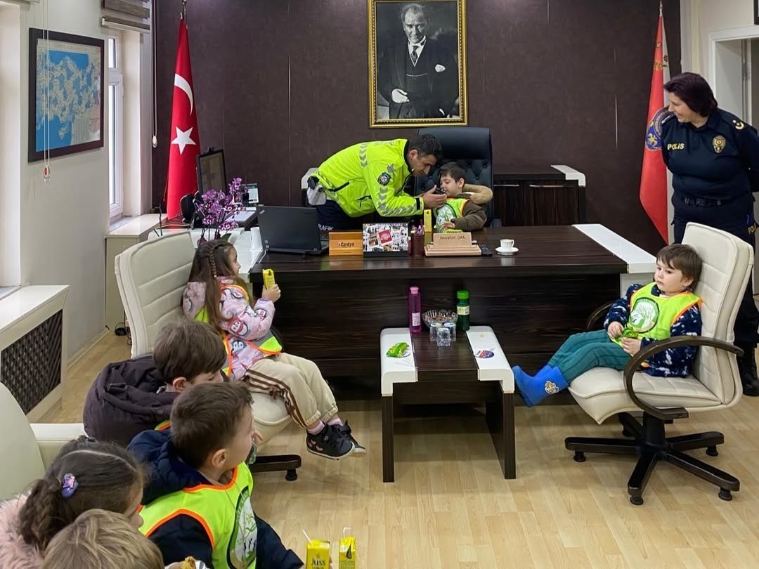 Emniyetin anlamlı misafirleri
