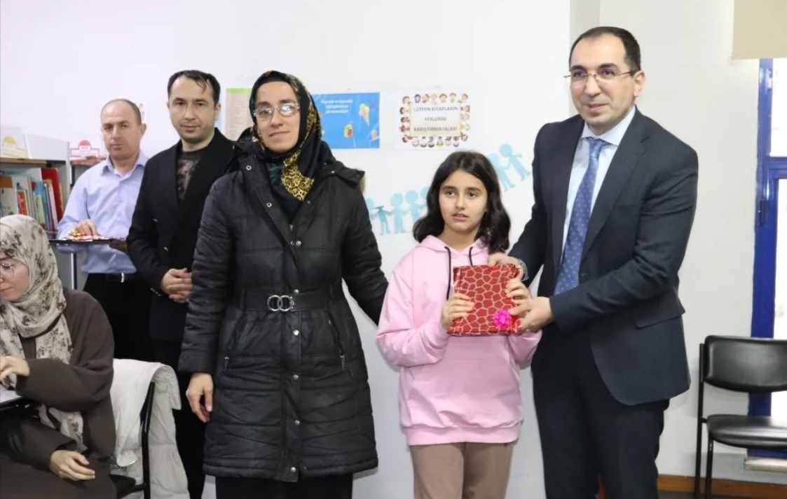 En çok kitap okuyanlar ödüllendirildi
