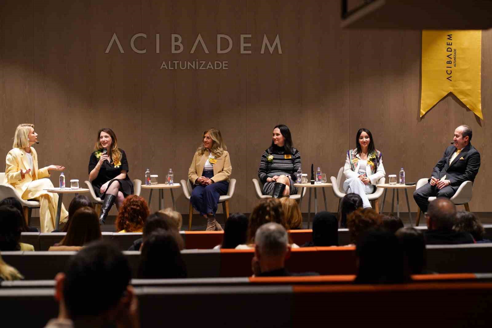 Endometriozis etkinliğinde hastalar yaşadıkları sıkıntıları, uzmanlar tanı ve tedaviyi anlattı
