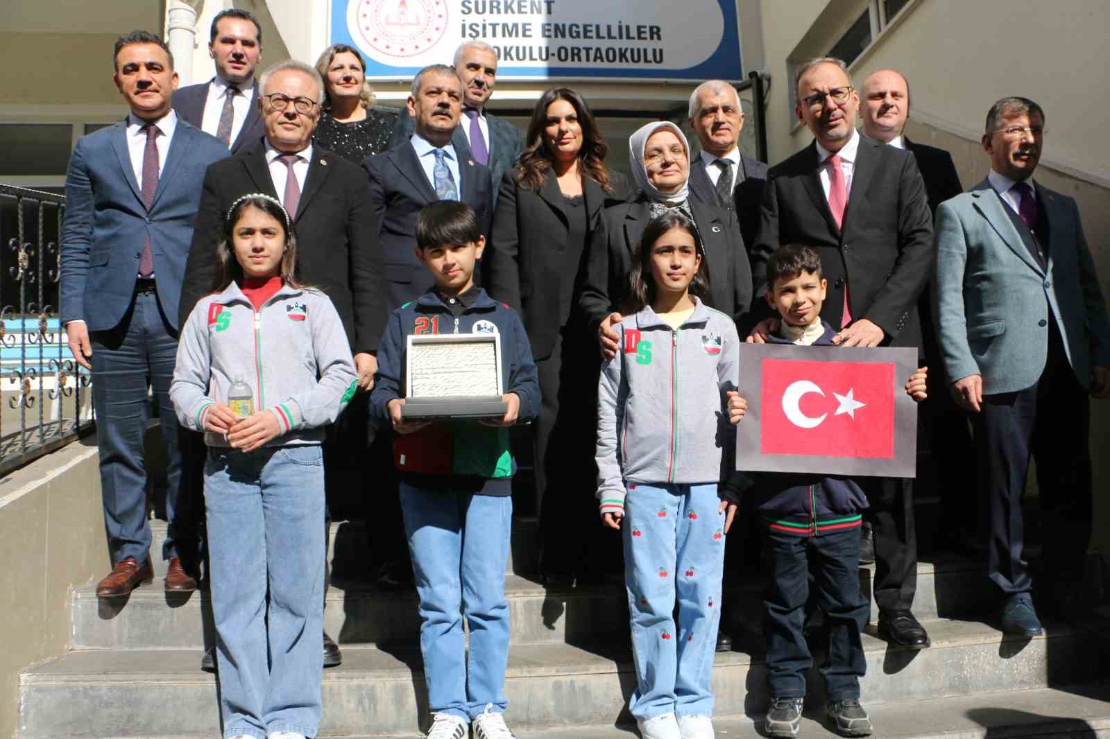 Engelli Bireylerin Sorunlarını Araştırma Komisyonu Başkanı Kasapoğlu: "Bugüne kadar paydaşlarımızdan komisyonumuza ulaşan rapor, görüş, bilgi notu ve sunum sayısı bin 300’ü buldu"
